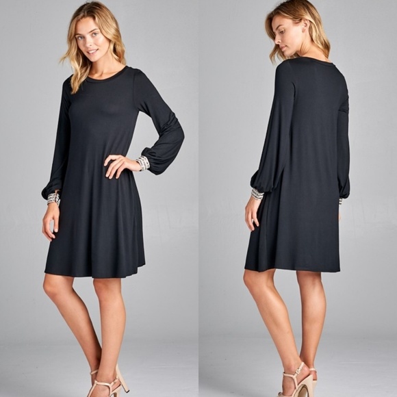 Elegant black dress with bracelet sleeves - Picture 2 of 8